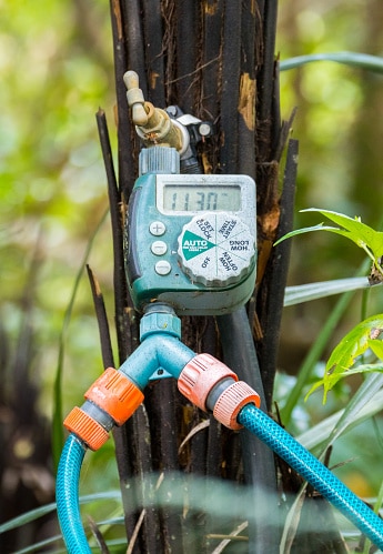 how to install drip irrigation