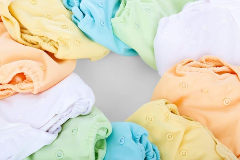 Top 5 Cloth Diapers for Sustainable and Comfy Baby Care in 2024